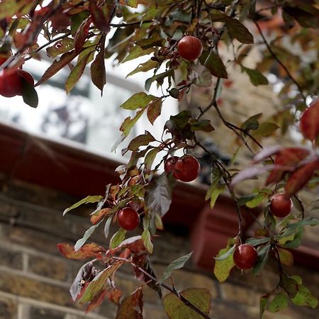 Beautiful London Home Sleeps 6, 2 Minutes To Metro Esterno foto